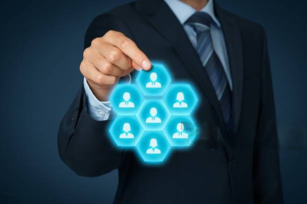 When Should Founders Hire a Leadership Coach